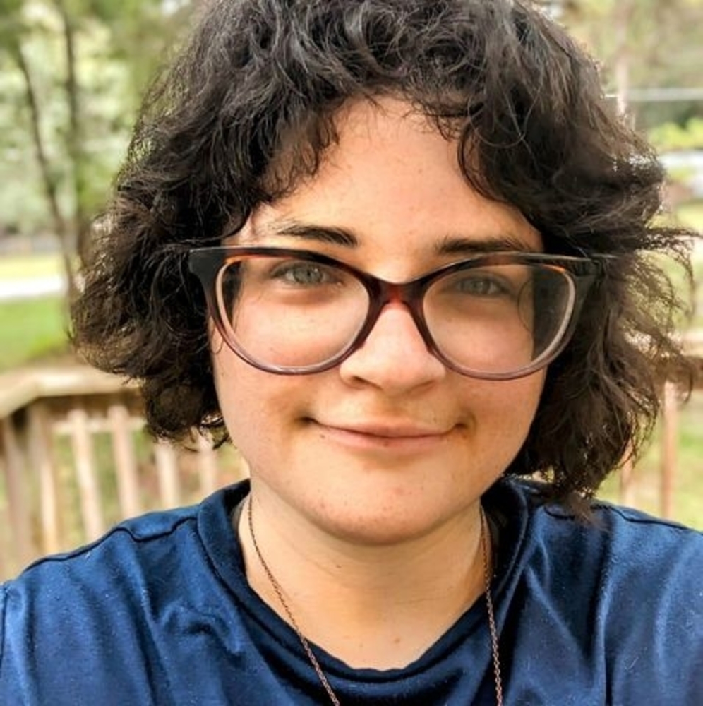 Meet your Posher, Ada